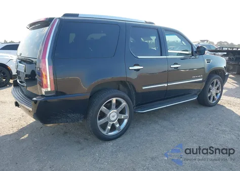 2007 Cadillac Escalade Standard из США, поврежденный, VIN 1GYFK63867R194090